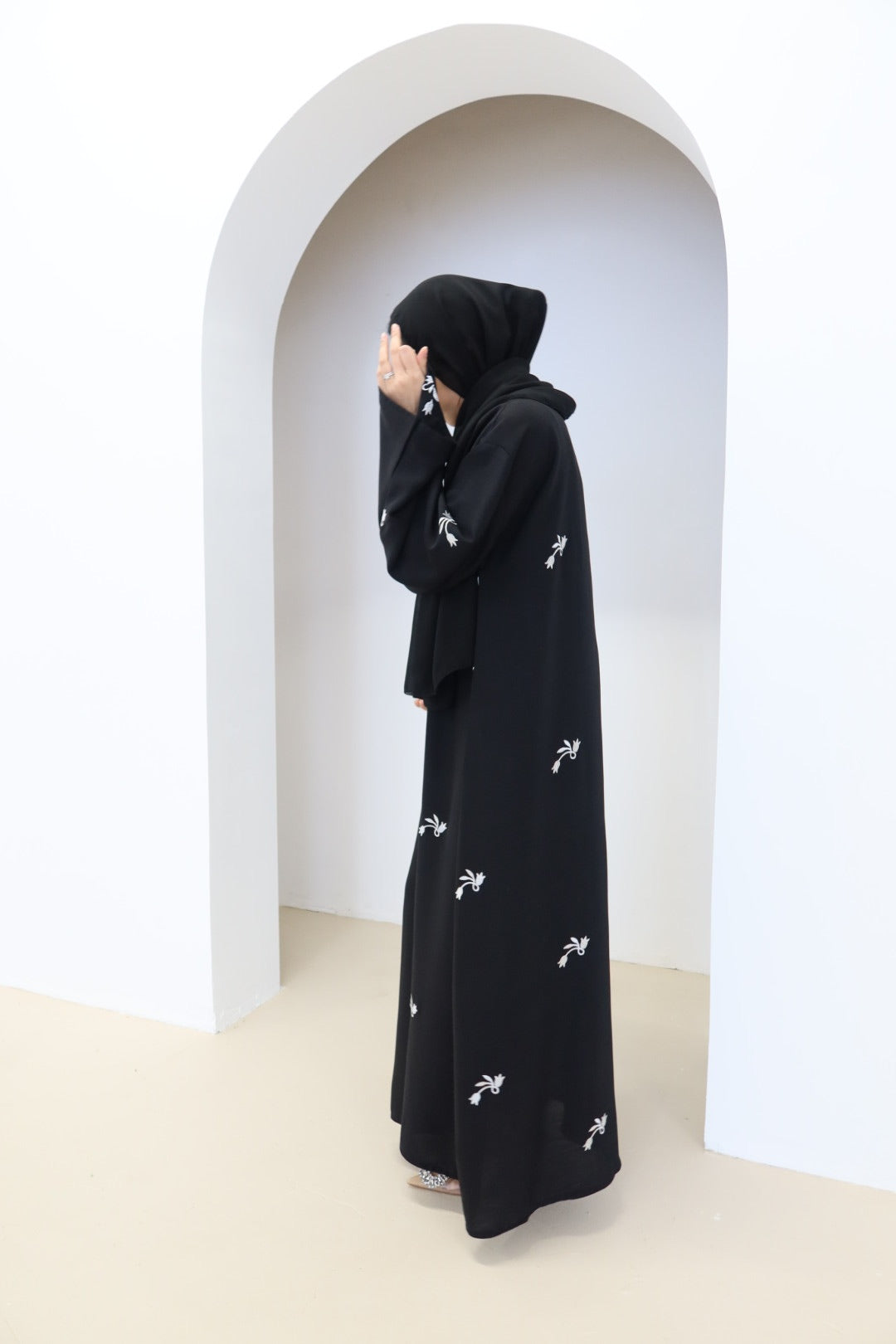 Warda Abaya