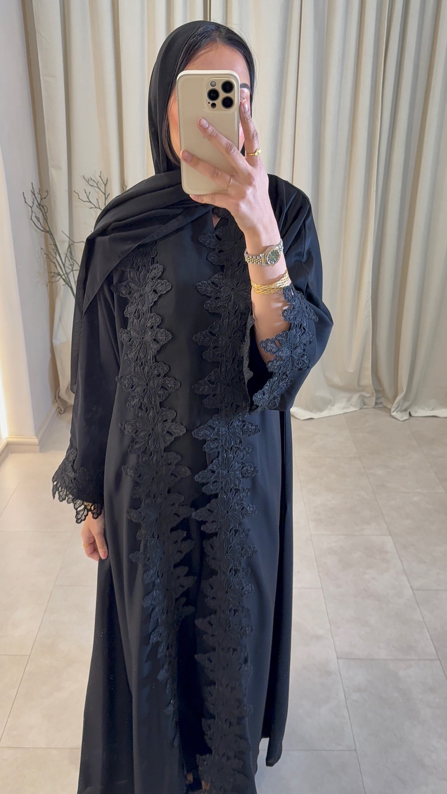 Raya Abaya